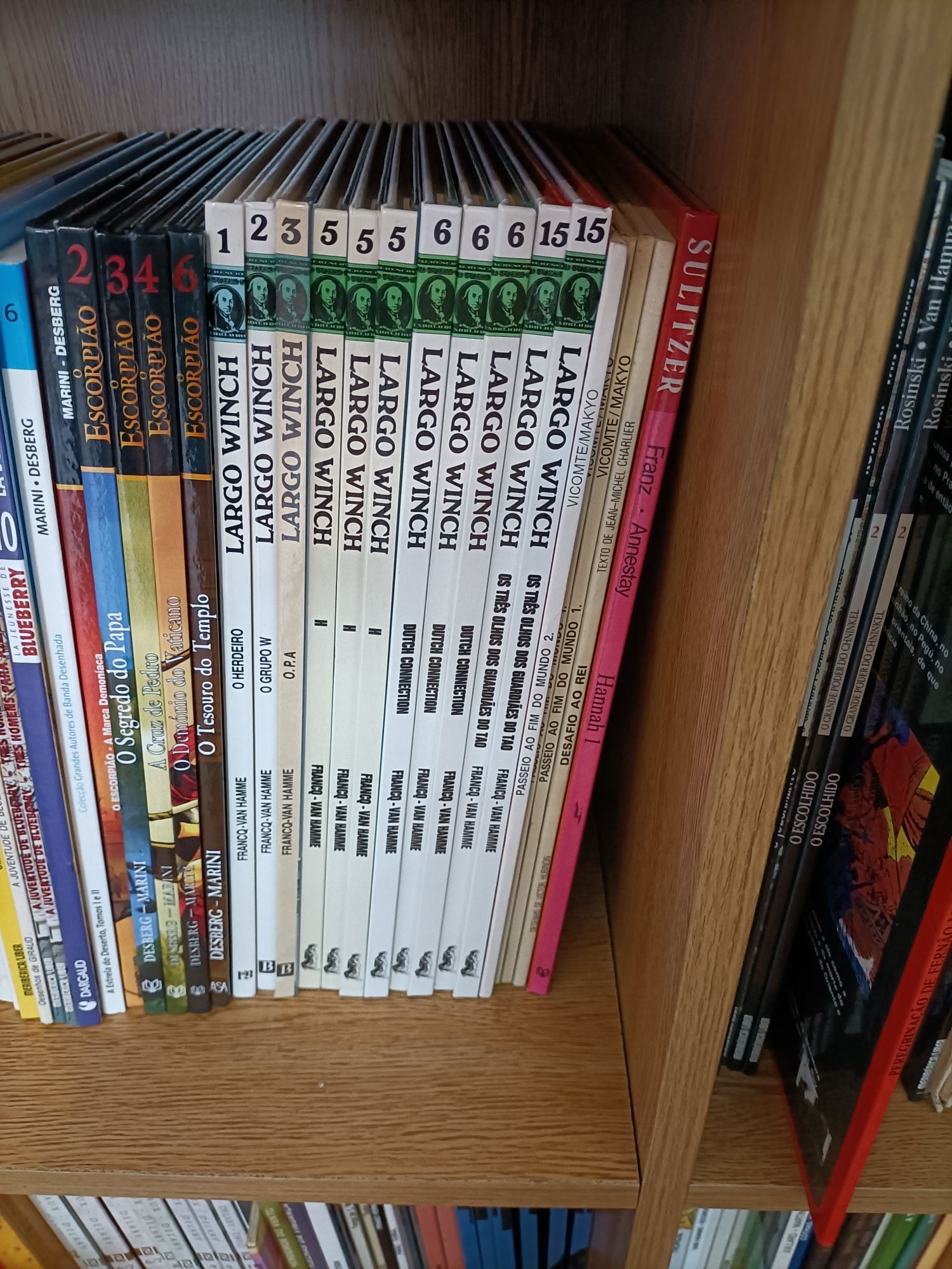 17 Livros A4 Largo Winch