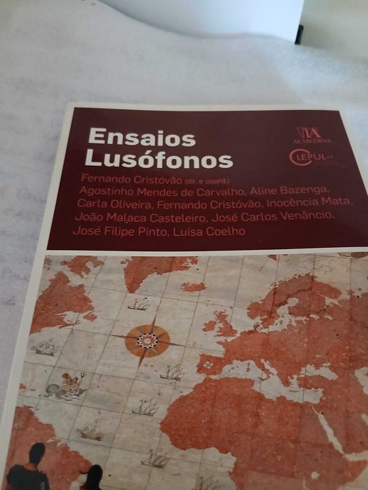 FEIRA DO LIVRO 8 - LIvros e Revistas desde € 0,80 - ATUALIZÁVEL