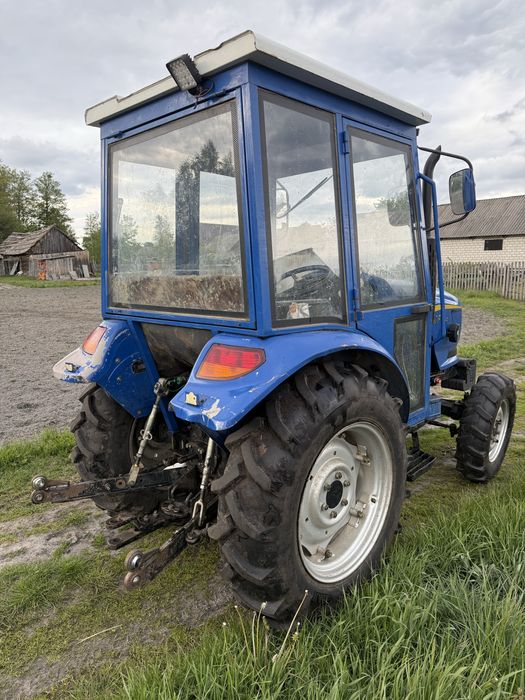 Трактор Донгфенг 404