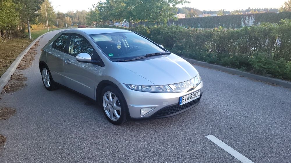 Honda Civic 1.8 benzyna 140 KM