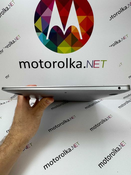 MacBook Air 13 M1 8CPU/7GPU 8RAM 128SSD Space Gray 126 циклов (94%)