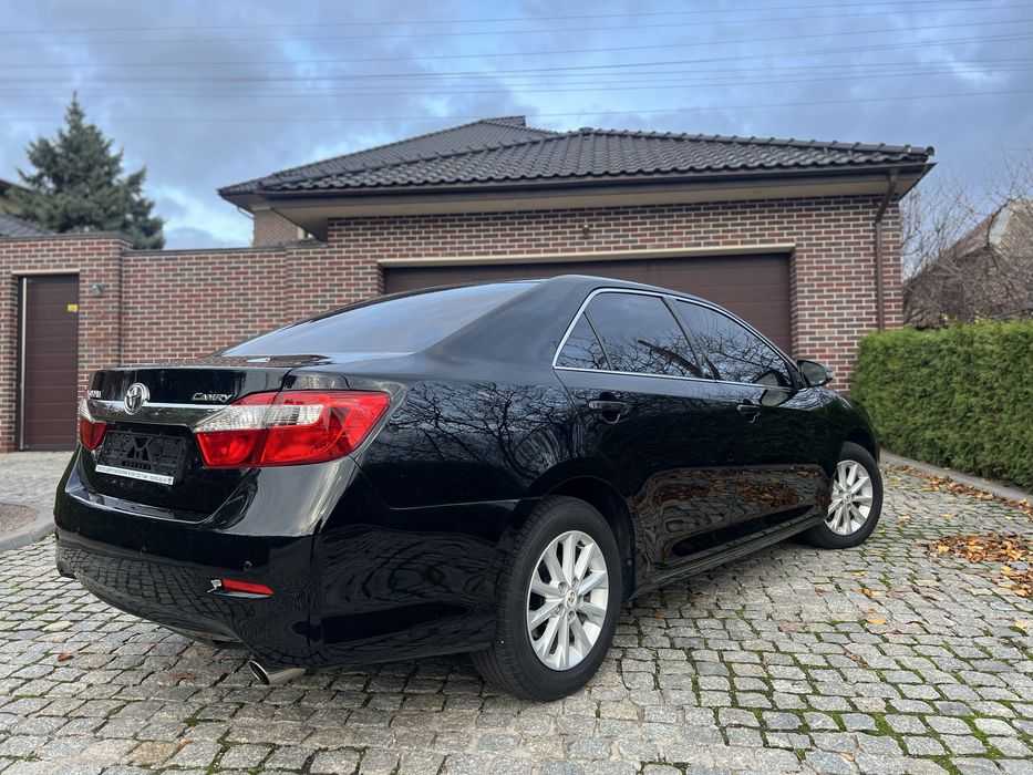 Toyota Camry 2012