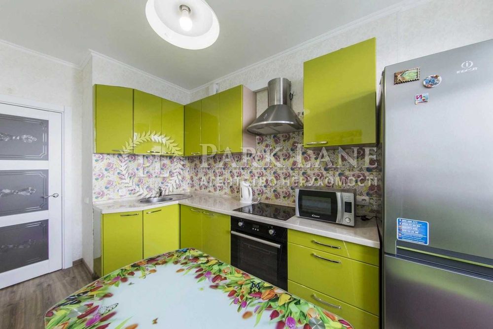 Продам 1 к квартиру Білоруська, 36а, ЖК "Срібна Вежа"