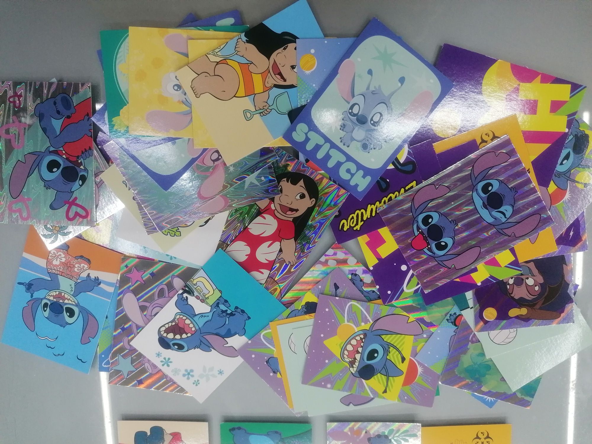 Cartas/cromos Stich : 67 unidades