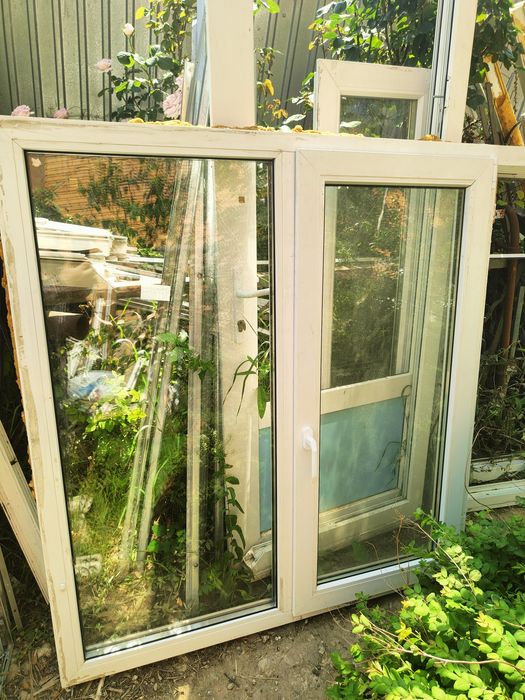 Окно металлопластиковое и дверь  б\у