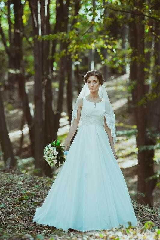 Продам весільну сукню свадебное платье айворі р.ХС-С химчистка