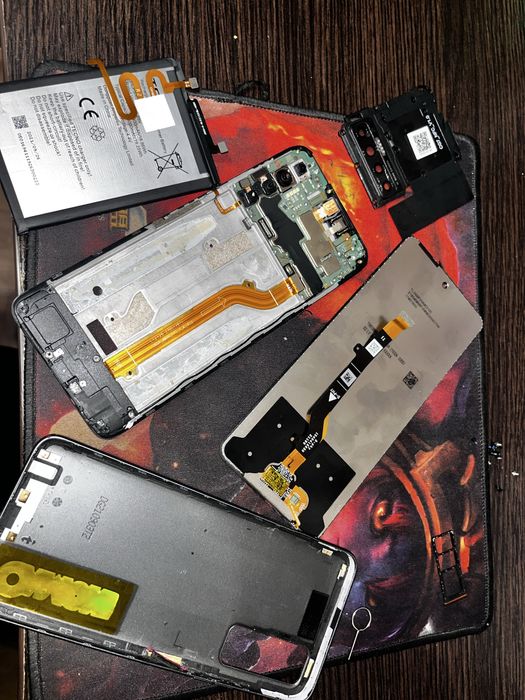 Розбір телефона TECNO CAMON 17P