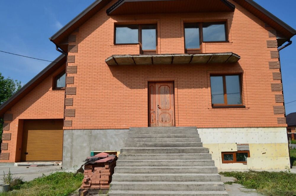 Продам приватний будинок