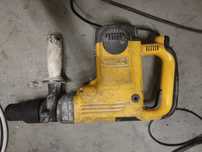 Młot udarowy DeWalt D25600K-06
