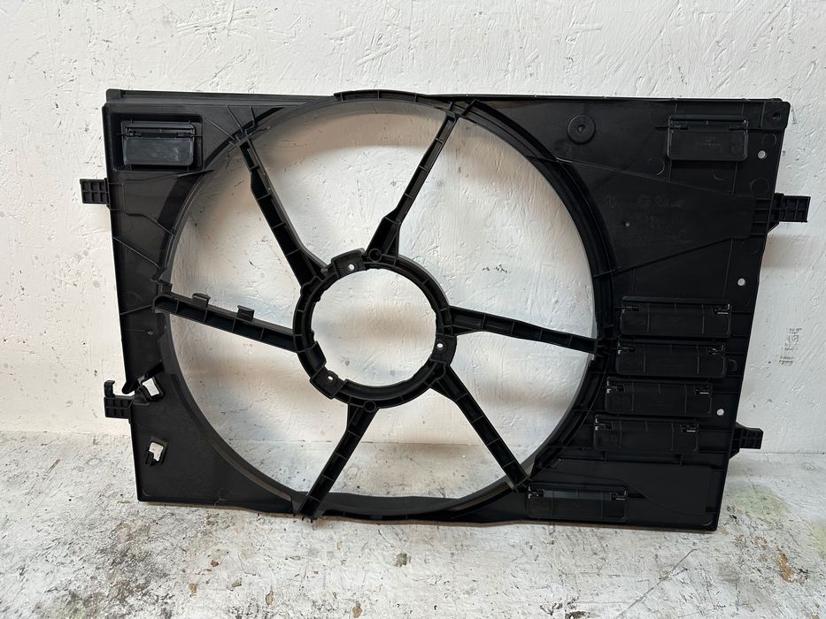 Obudowa wentylatora Volkswagen Polo ibiza Kamiq arona T-cross scala