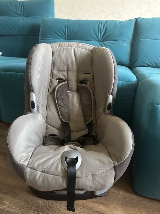 Автокресло Maxi Cosi