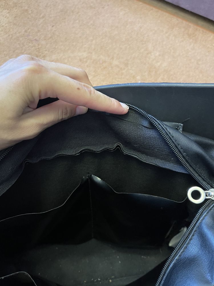 Продаю б/у сумку Obag classic