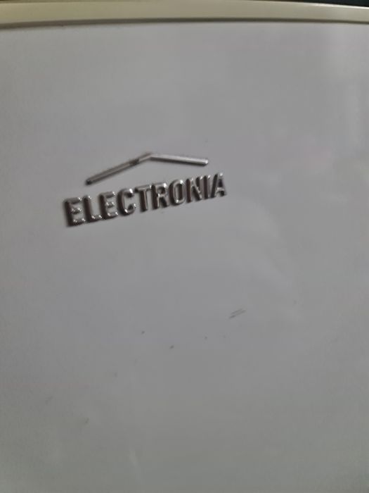 Vendo frigorífico combinado .