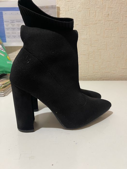 Продам сапожки 37-38