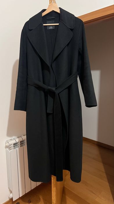 Sobretudo marca Mango seminovo XL.