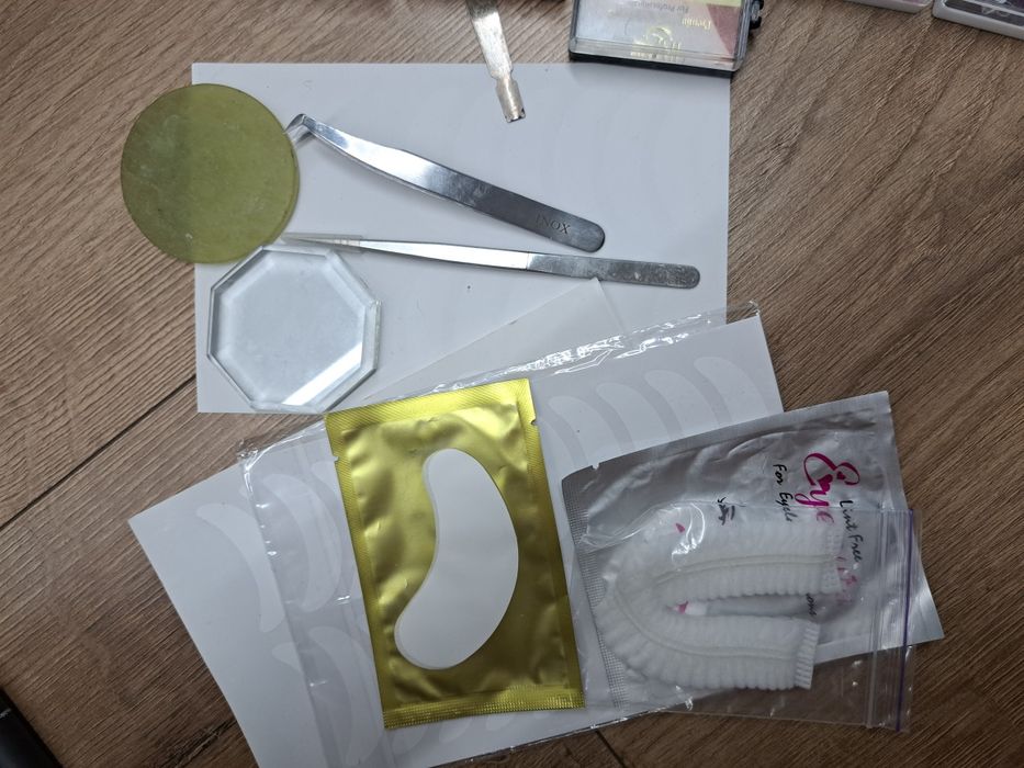 Продам вії для нарощування Viva Lash, пінцети,камні в комплекті