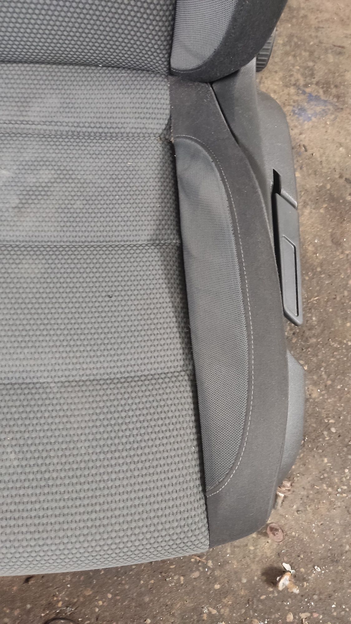 Fotel lewy przód kierowcy volkswagen golf VI