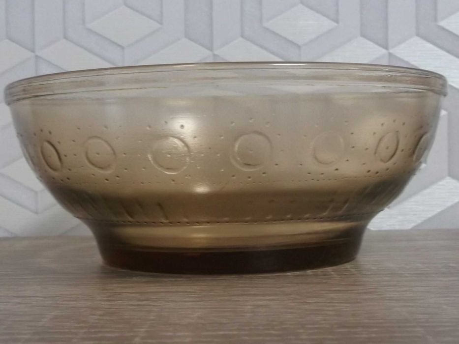 Салатница 3 шт. большая, глубокая, без сколов и трещин 1 шт.= 70 грн.