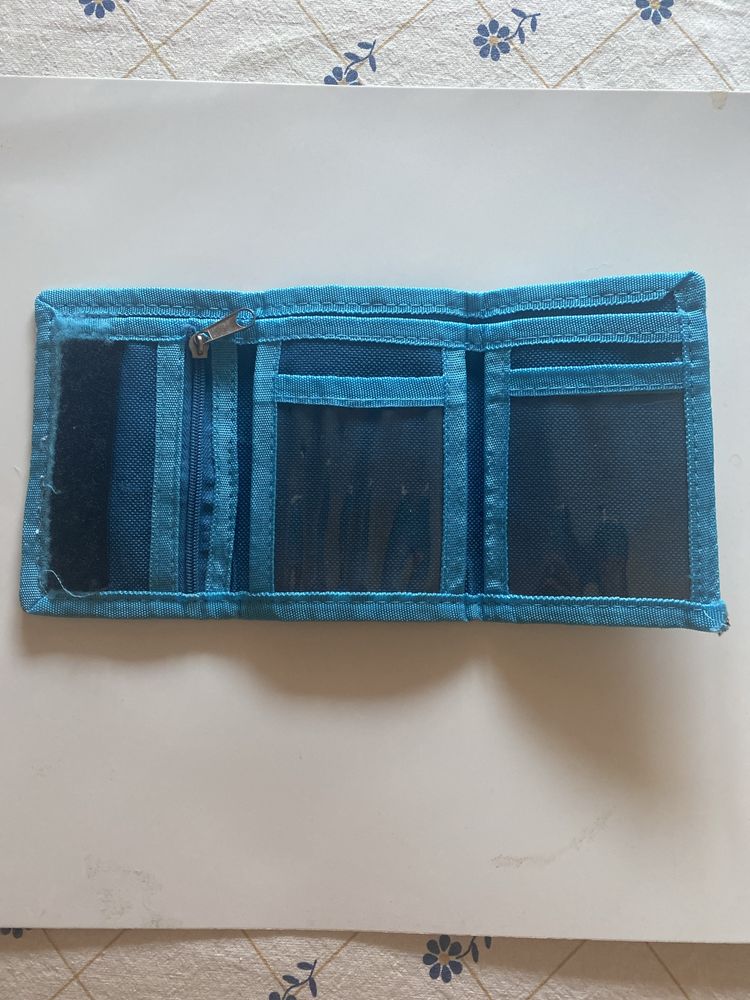 Carteira da meo azul