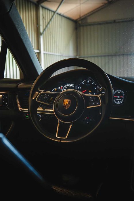 PORSCHE PANAMERA 4S POLIFT / 4.0TDI 421KM / czarne wnętrze / uszk.