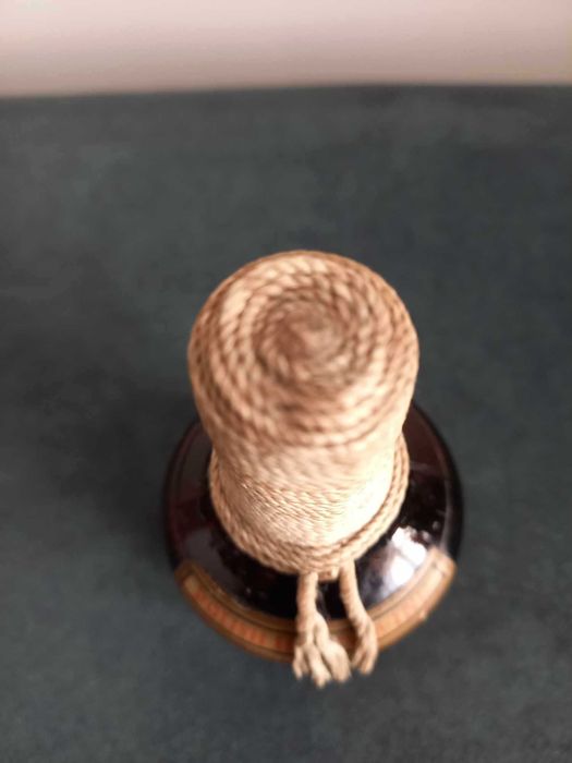 Kolekcjonerski MIÓD PITNY TRÓJNIAK Wawel 100 ml PRL