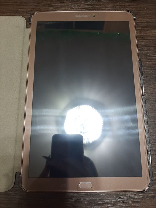 Планшет Samsung Galaxy Tab E