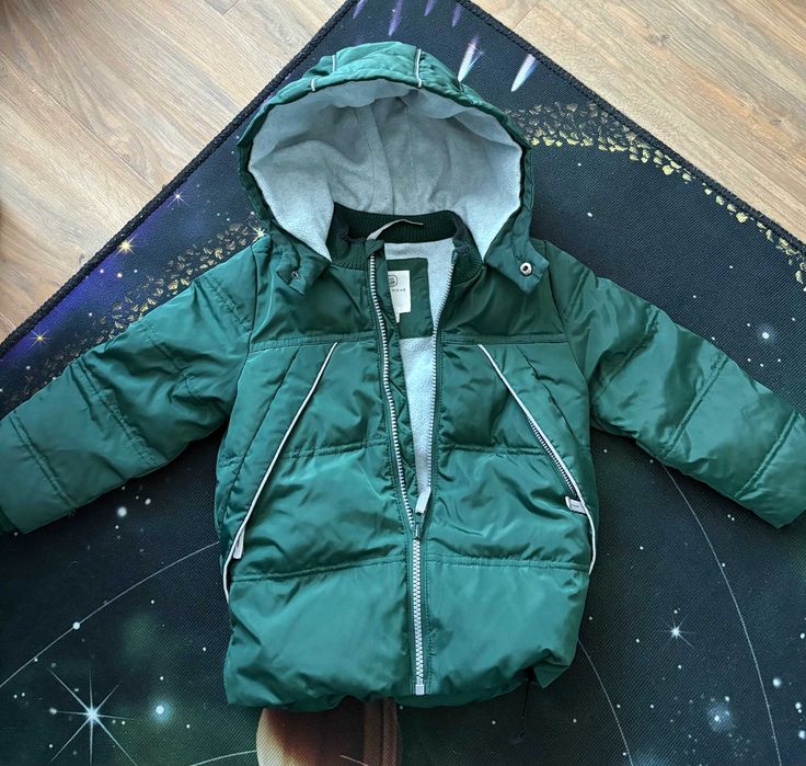 Dziecięca kurtka zimowa rozmiar 92