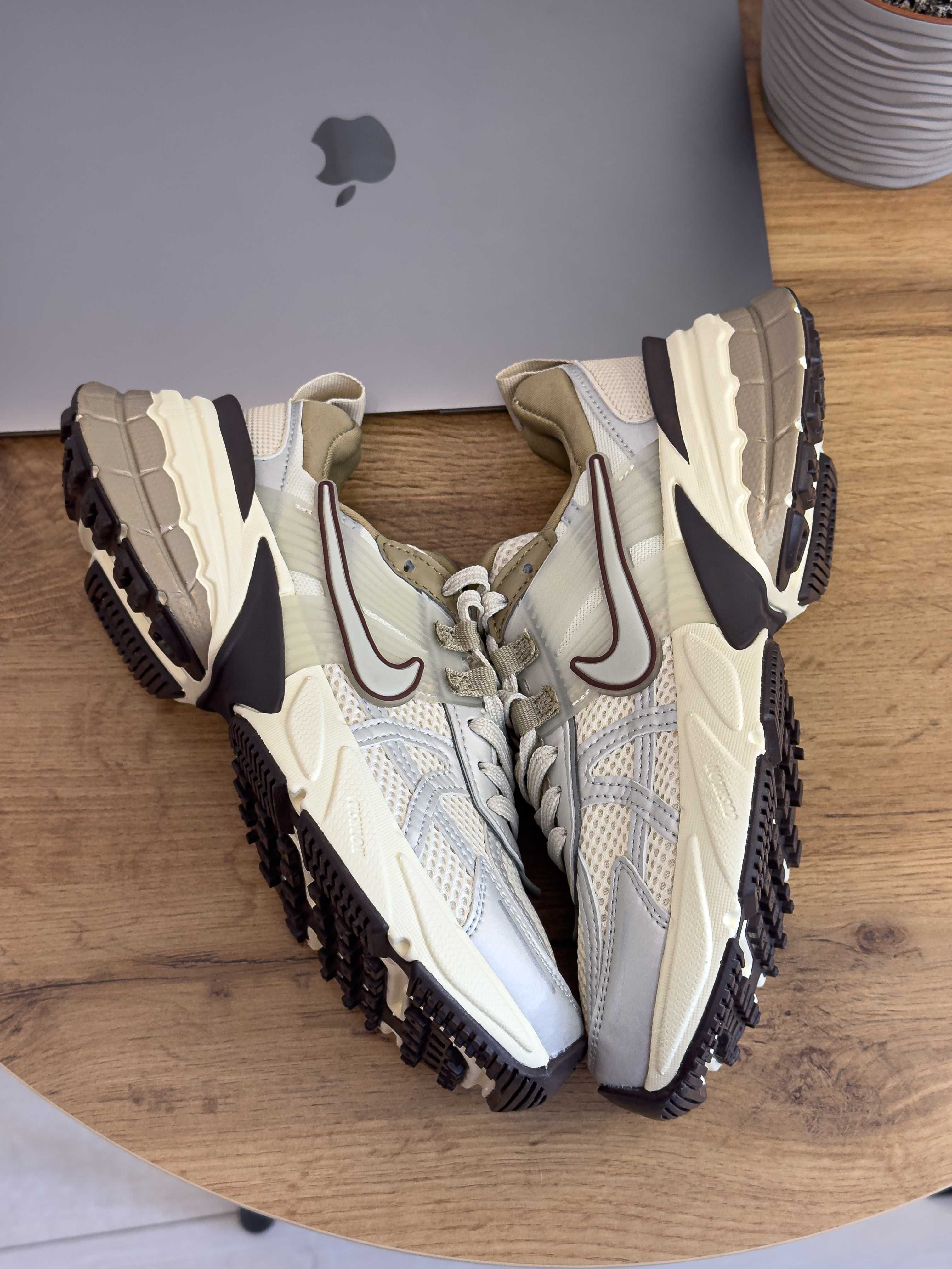 ‼️ Кросівки Nike V2K Run Light Orewood Brown