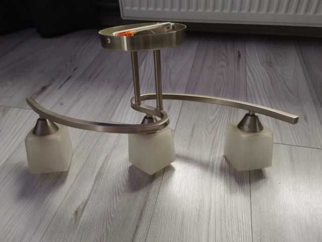Lampa ,żyrandol - 3 żarówki