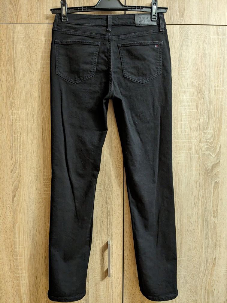 Женские черные джинсы Tommy Hilfiger