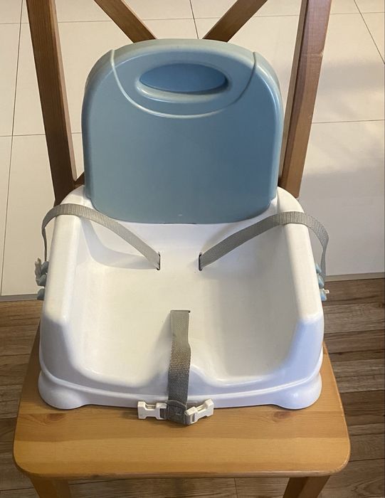Fotelik podwyższająxy do karmienia FISHER-PRICE