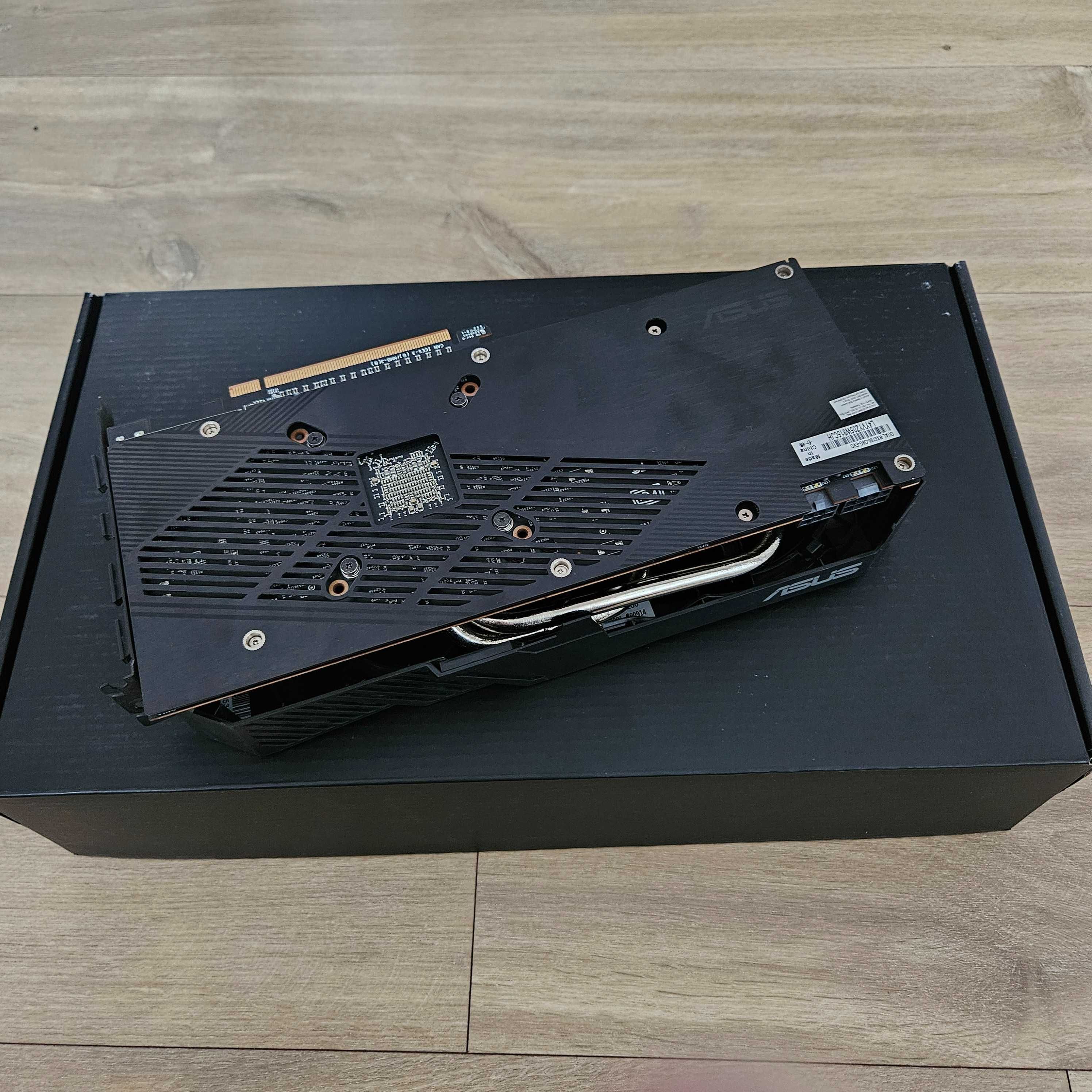 Asus RX 5700 DUAL  8GB rewelacyjny stan karta graficzna