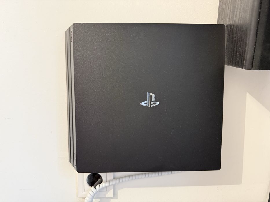 Sony PlayStantion 4 pro 1tb