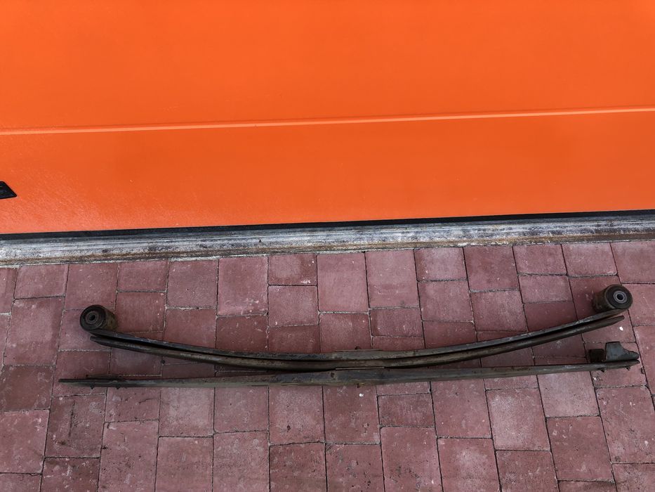 Ресори Mercedes Atego задні