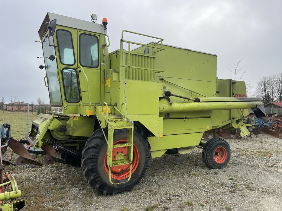 Комбайн зерно збиральний свіжопривещений  Claas dominator 85