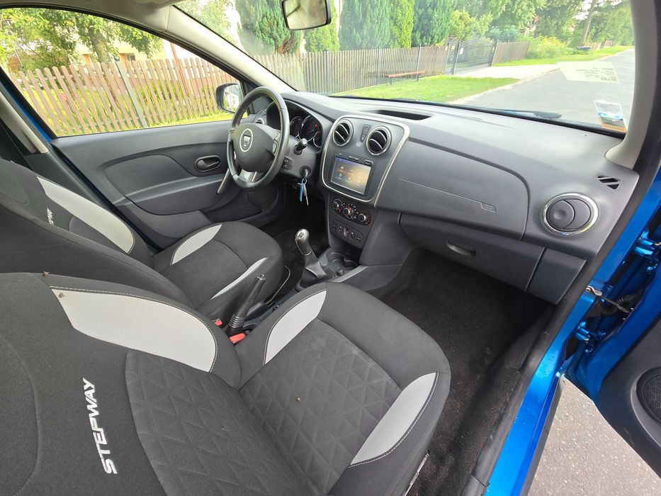 Dacia Sandero Stepway, Benzyna 90 koni, Klima Navi Tempomat