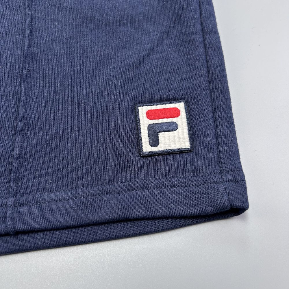 Чоловічі  спортивні шорти fila  оригінал