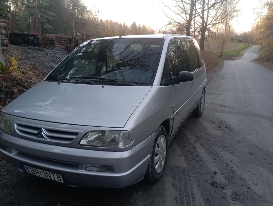 Citroen ewasion 2.0bezyna rok 2001  7osobowy sprawny zdrowy