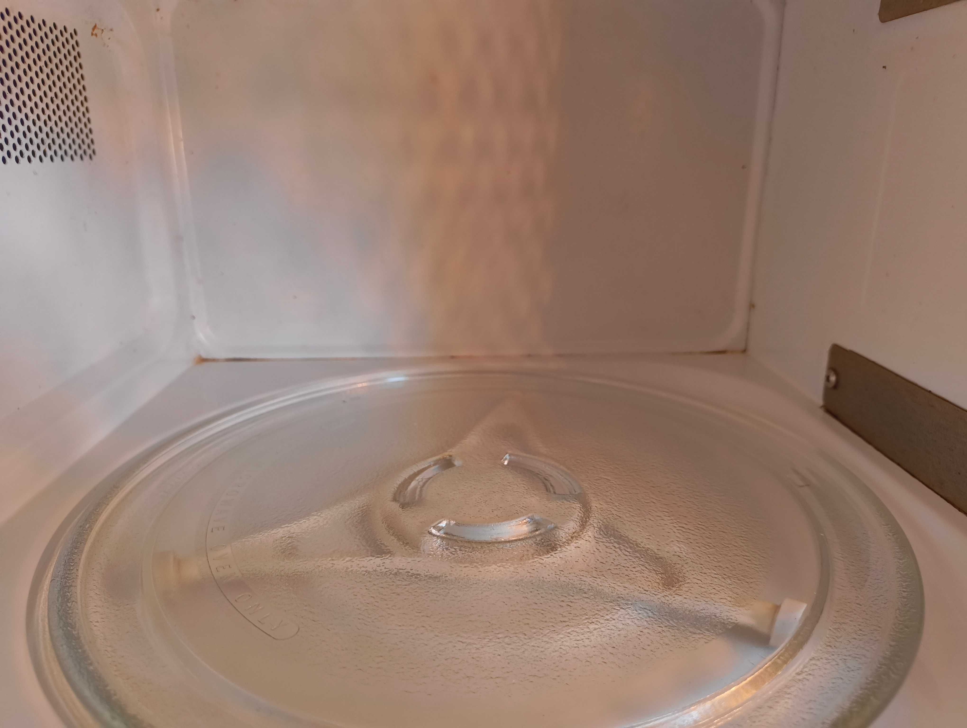 Micro-ondas combinado Whirlpool Crisp