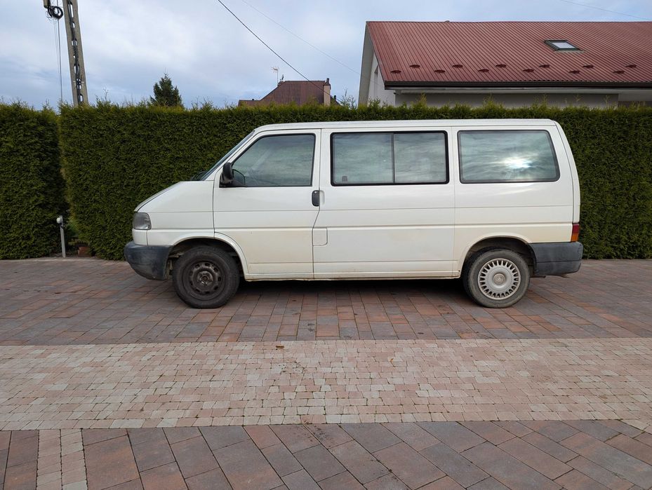 VW T4 2.5 TDI Caravelle 8-osobowy