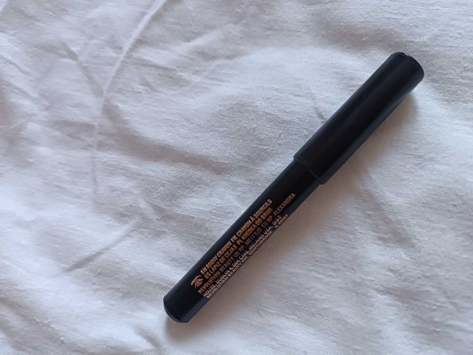 Bezbarwna kredka do brwi Makeup Revolution