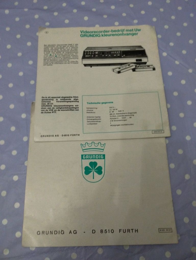 2 Manuais Grundig TV e VHS