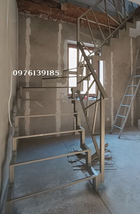 Сходи та перила, відкатні та розрашні ворота, лазерна різка, огорожа.