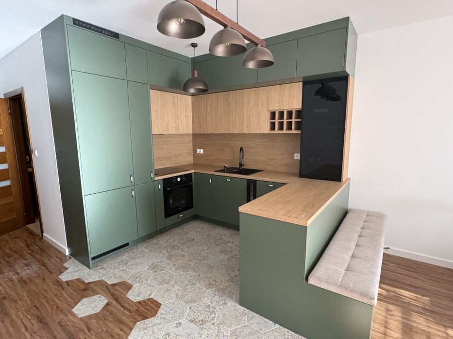 Meble na wymiar – Twój pomysł, moje wykonanie!