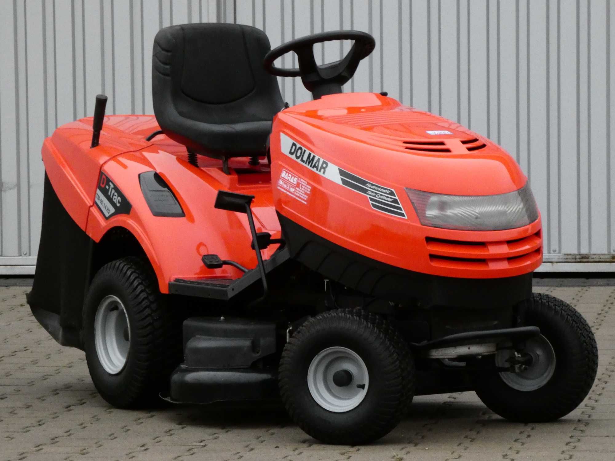 Traktorek kosiarka Dolmar TM-92.14 HONDA 2 Cylindry (240102) - Baras