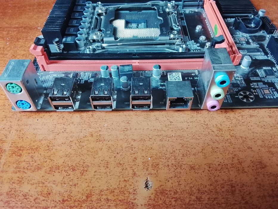 Продаю Материнська Плата MOUGOL X99