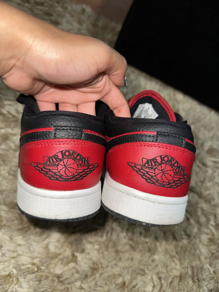 Air Jordan 1 Low “Reverse Bred”