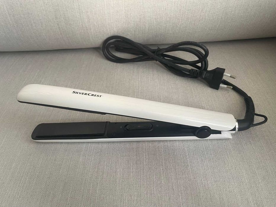 Prostownica do włosów SilverCrest – elegancka i skuteczna!