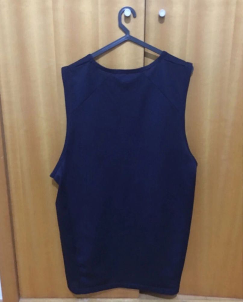 Camisola desportiva azul