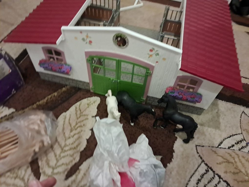 Stajnia schleich 42344 +dodatki